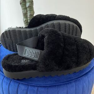 UGG Black Fluffy Yeah Slingback Slides Size 9
